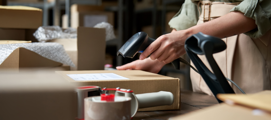 2023-holiday-courier-shipping-deadlines-Freightcom