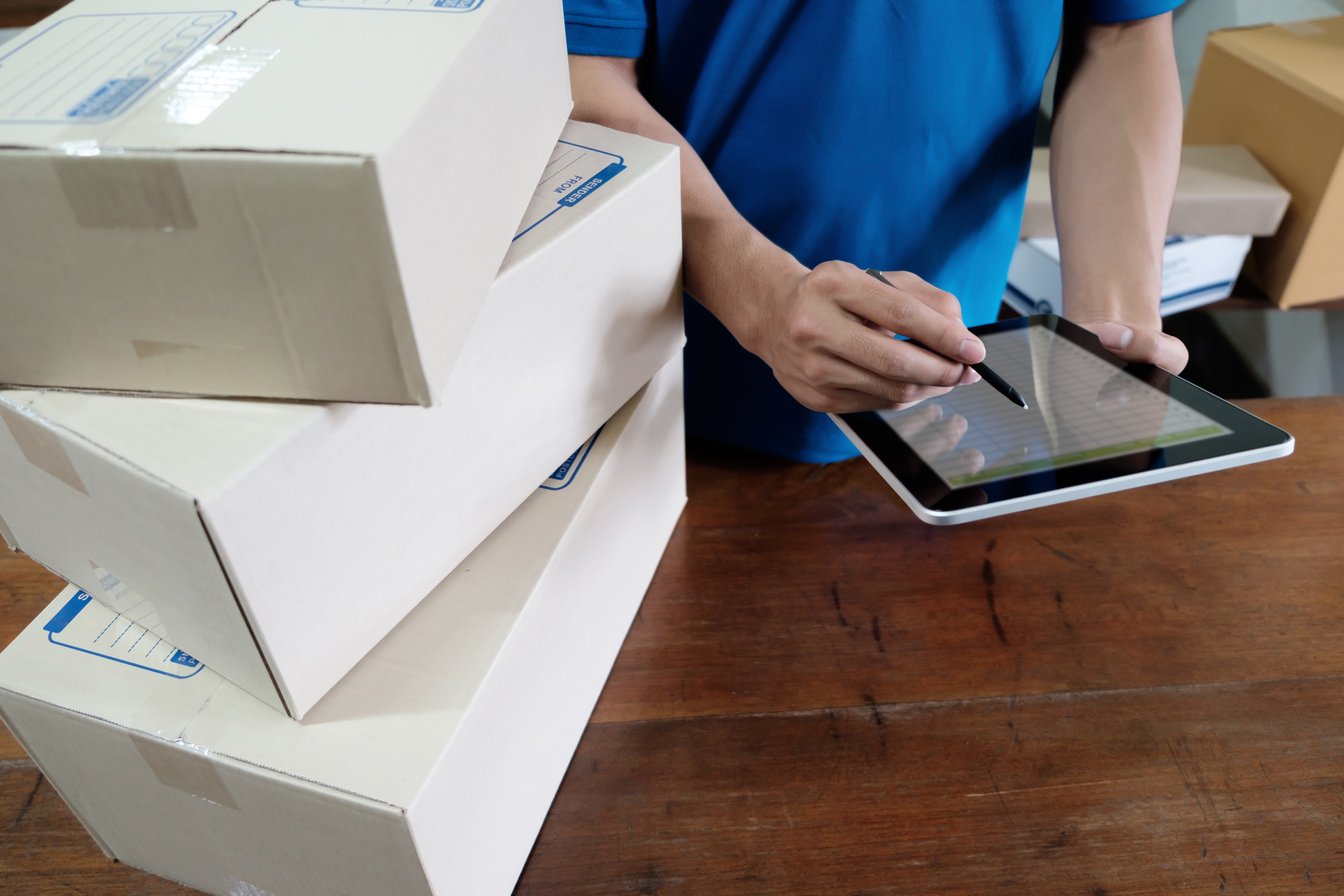 5 Courier Shipping Tips for SMBs